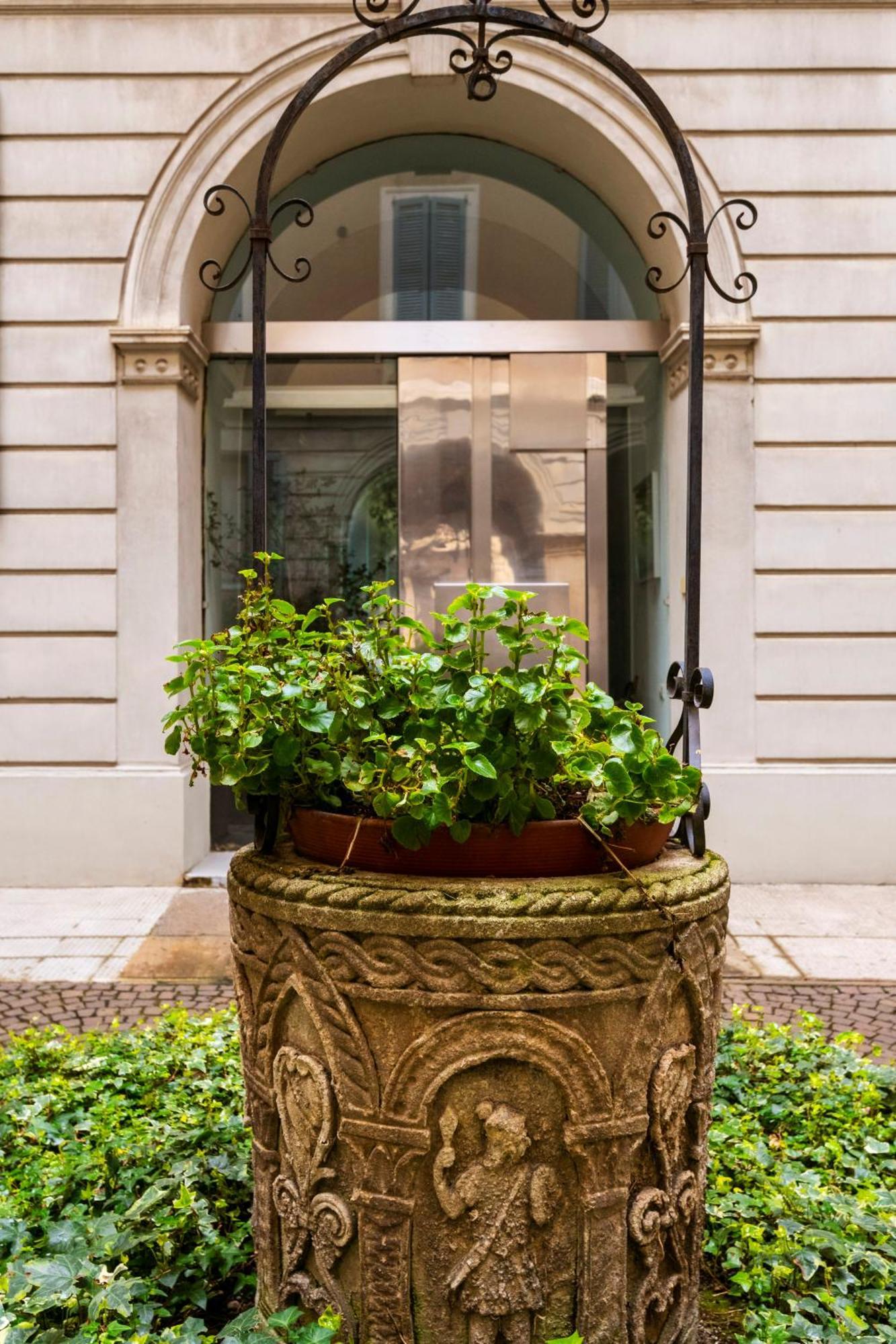 Real Jewel In Milano Cadorna Appartement Buitenkant foto
